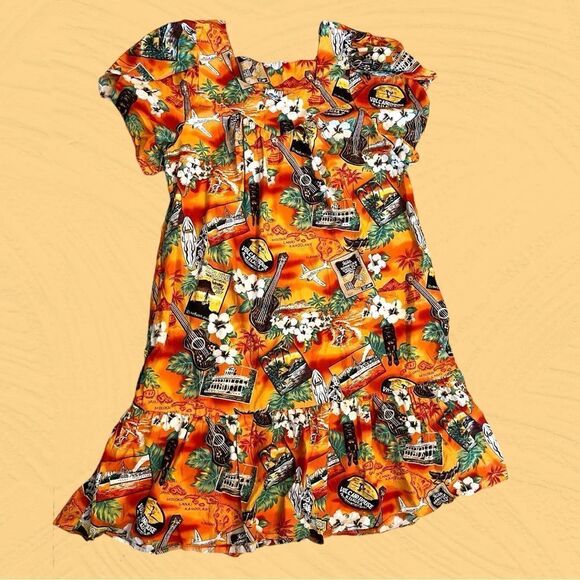 Vintage Hawaiian muumuu dress - Picture 5 of 9